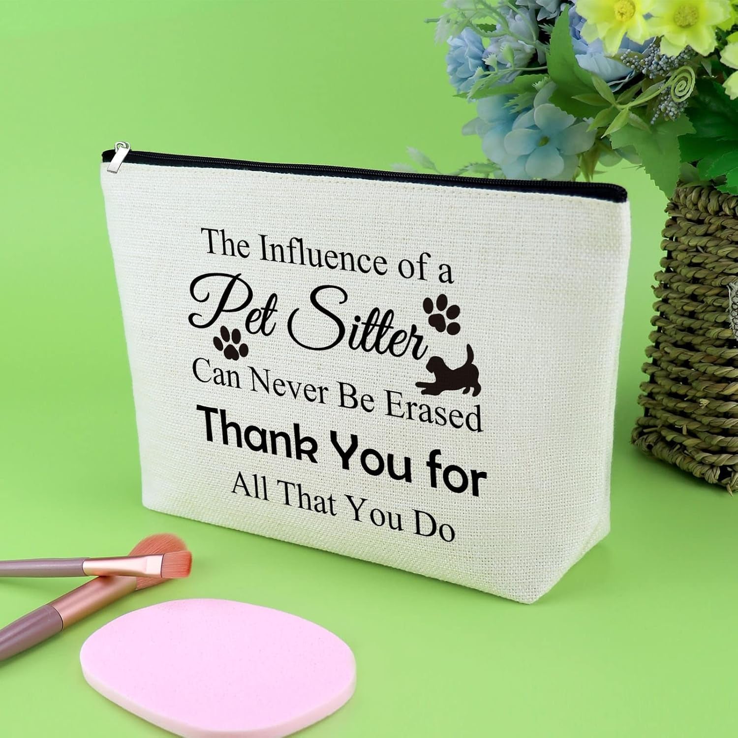 Pet Sitter Gift Makeup Bag Thank You Gifts for Dog Sitter Walker Pet Owners Cosmetic Bag Appreciation Presents for Animal Caretaker Grandma Christmas Birthday Presents Dog Lover Travel Cosmetic Pouch