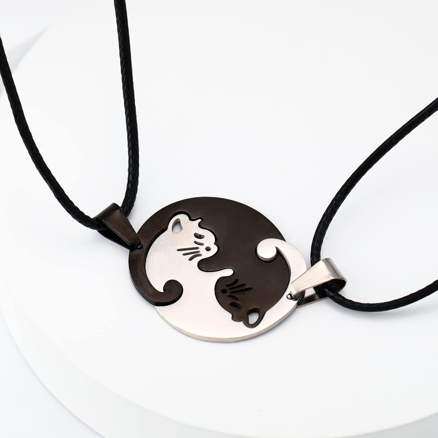 Matching Cat Yin Yang Necklace for Couples Women Men, Stainless Steel Puzzle Pet Dog BFF Necklaces for 2, Funny Cat Dog Lovers Gifts